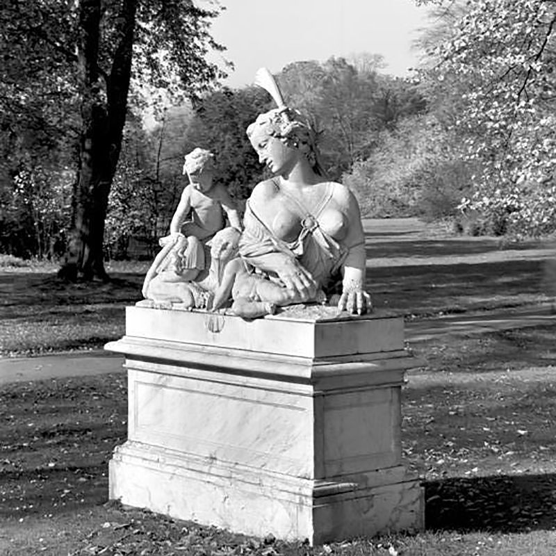 Potsdam - Sanssouci, Sphinx im Park Sanssouci